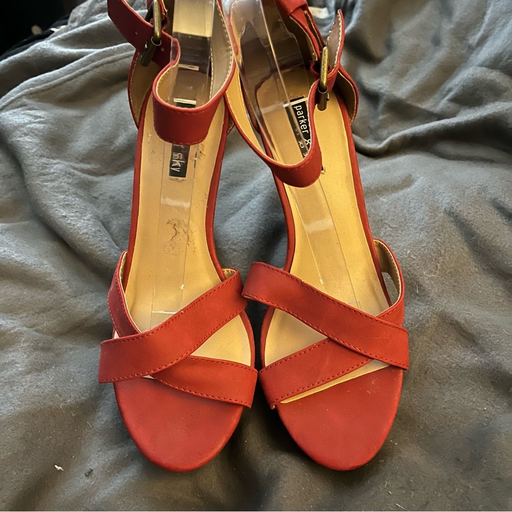 Parker and sky red wedge heels cross cross open toe size 9